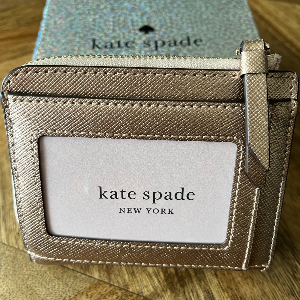 Kate Spade Rose Gold Wallet NWT - Picture 3 of 6